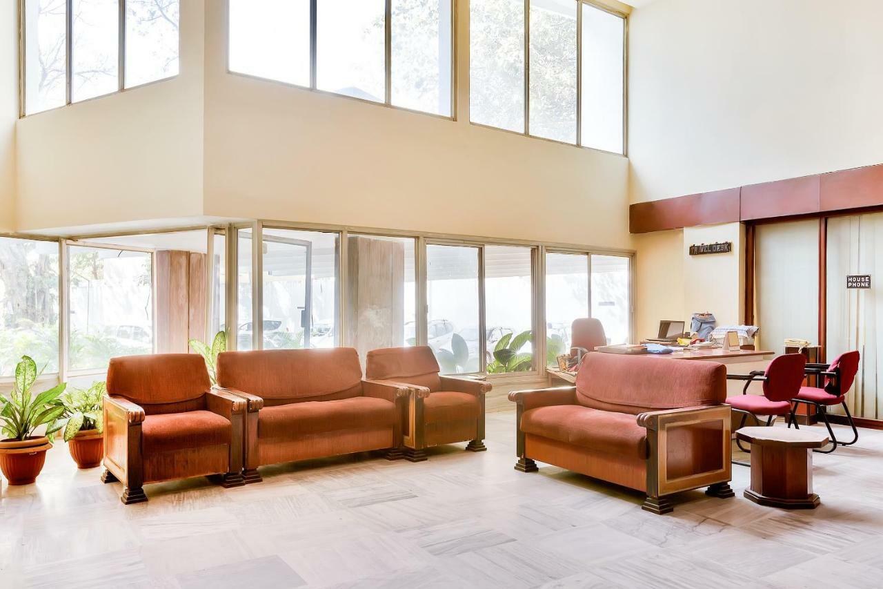 העיר בנגלור Oyo 10534 Hotel Kanishka מראה חיצוני תמונה