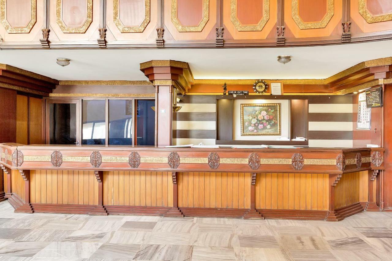 העיר בנגלור Oyo 10534 Hotel Kanishka מראה חיצוני תמונה