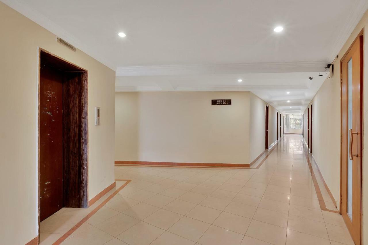 העיר בנגלור Oyo 10534 Hotel Kanishka מראה חיצוני תמונה